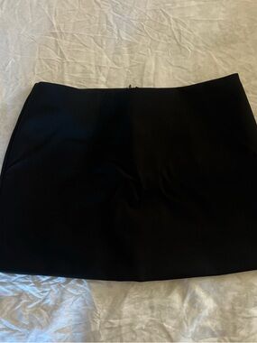 Forever 21 low rise Black Mini Skirt